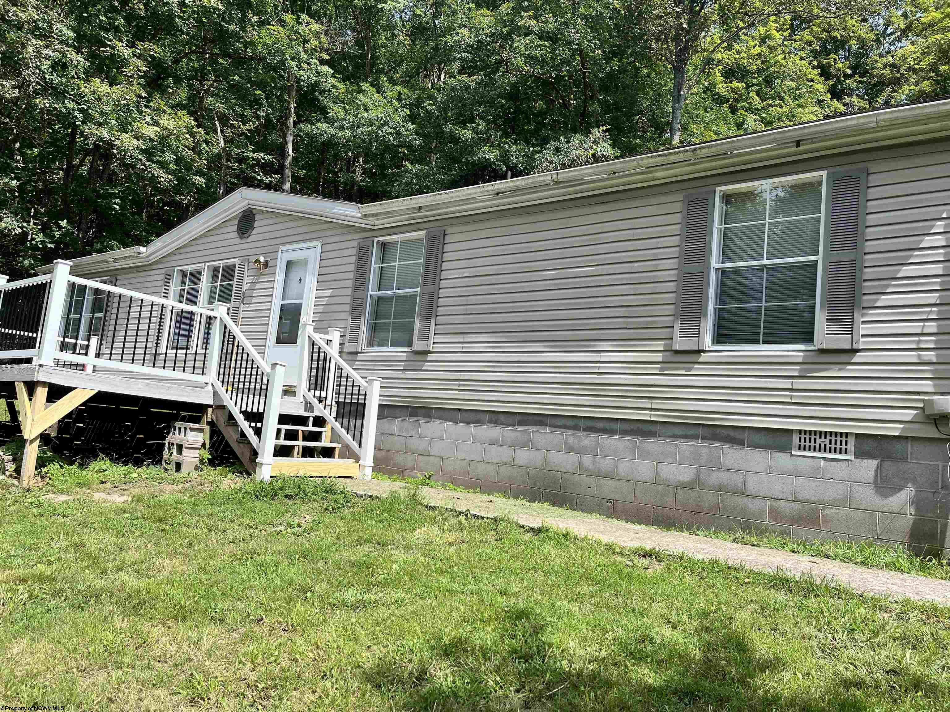 5970 Copley Road Weston WV 26452