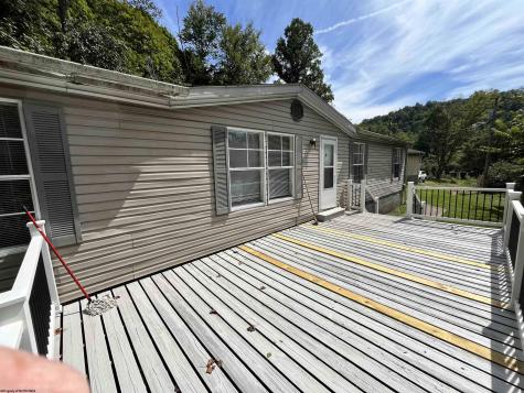 5970 Copley Road Weston WV 26452
