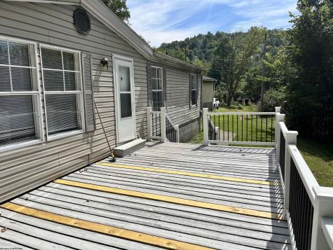 5970 Copley Road Weston WV 26452