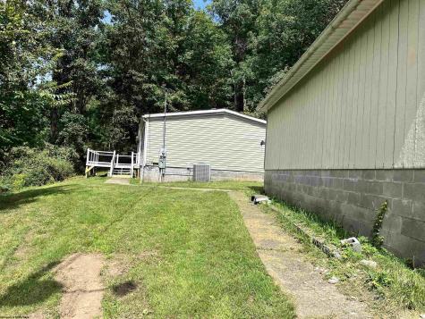5970 Copley Road Weston WV 26452