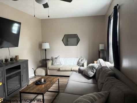483 Dallas Street Morgantown WV 26505