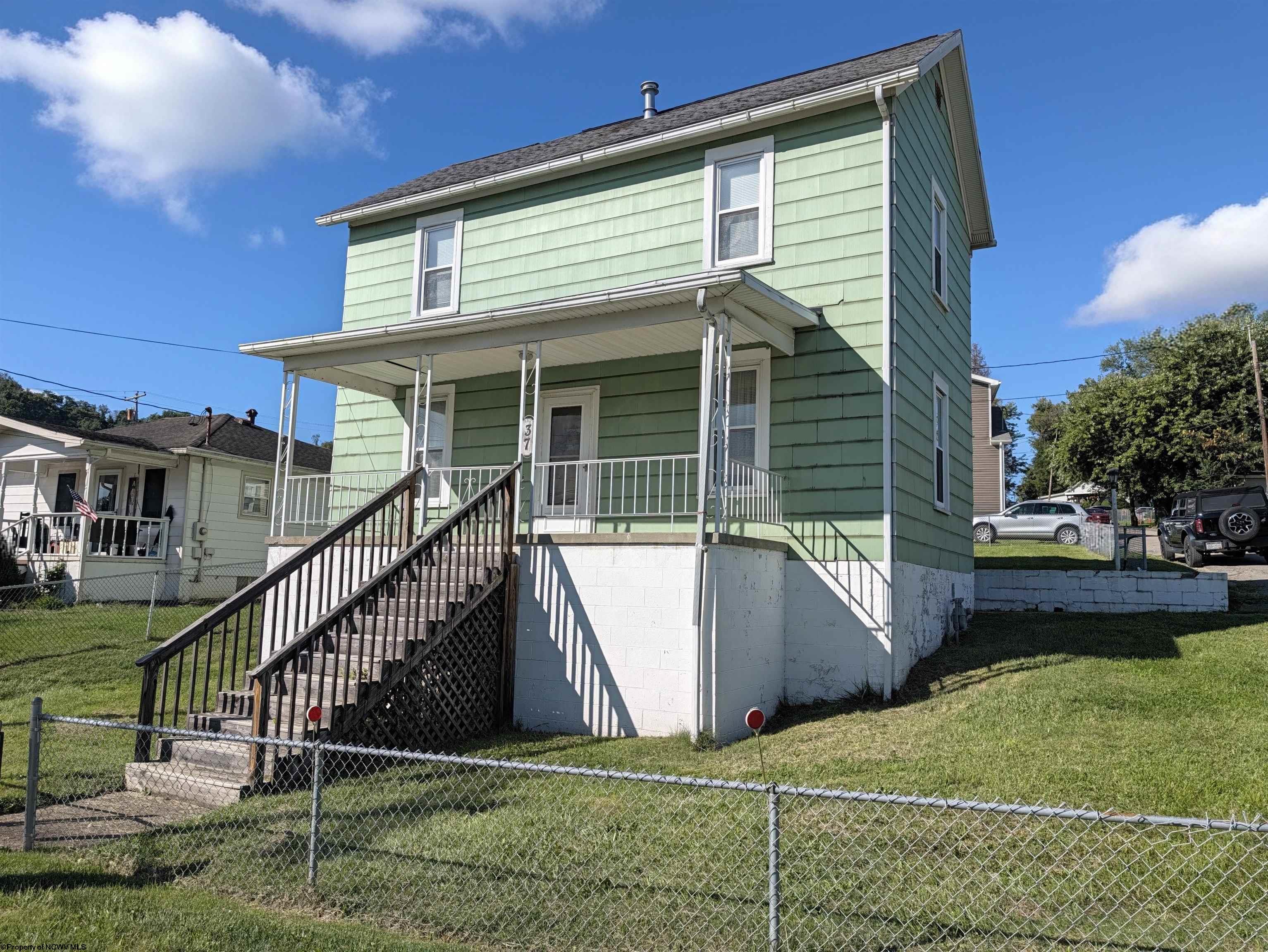 37 Summit Park Clarksburg WV 26301