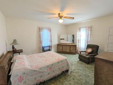 37 Summit Park Clarksburg WV 26301