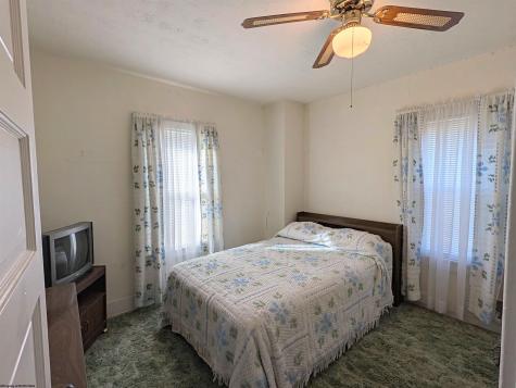 37 Summit Park Clarksburg WV 26301