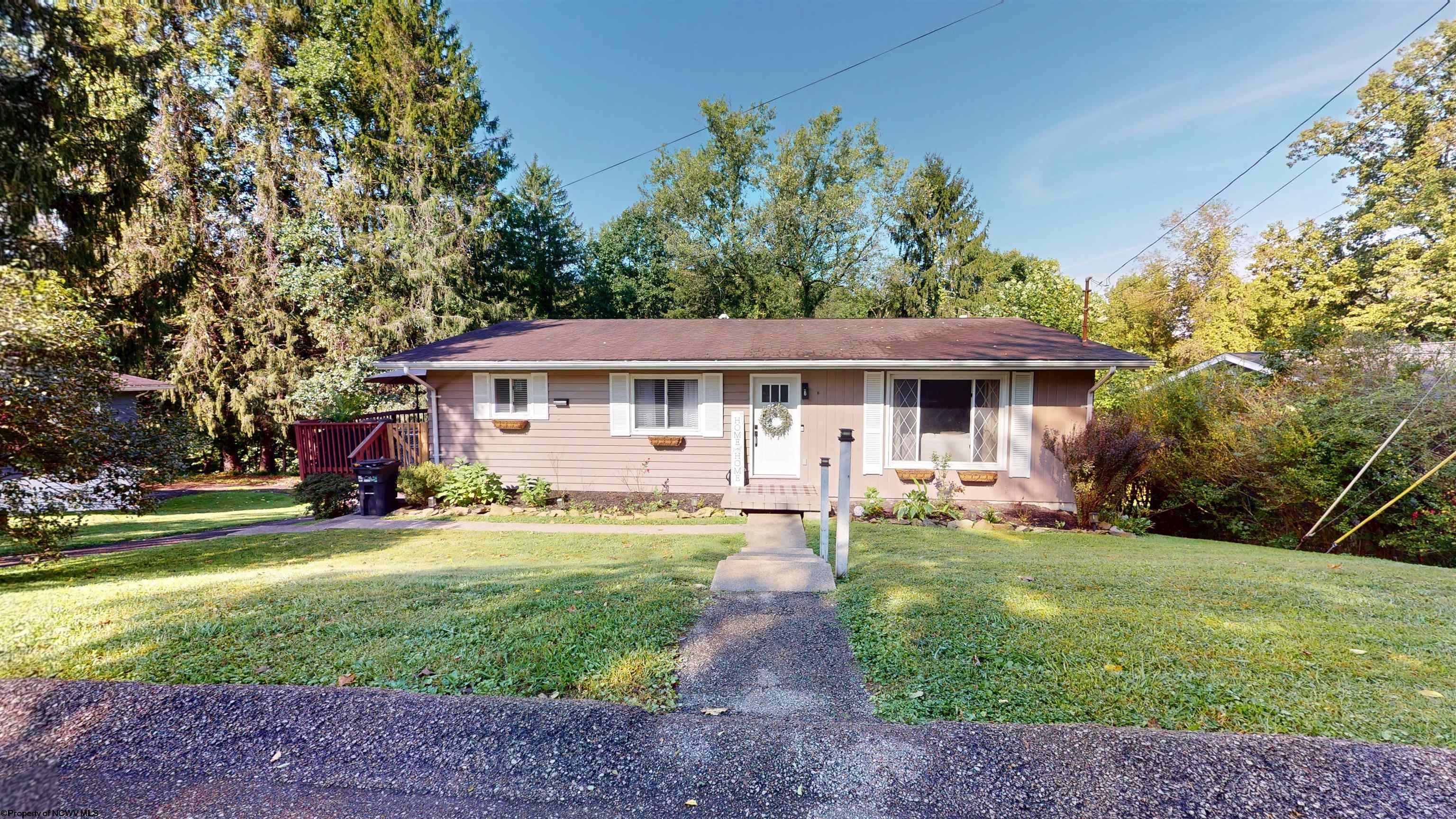 6 Cacapon Circle Fairmont WV 26554