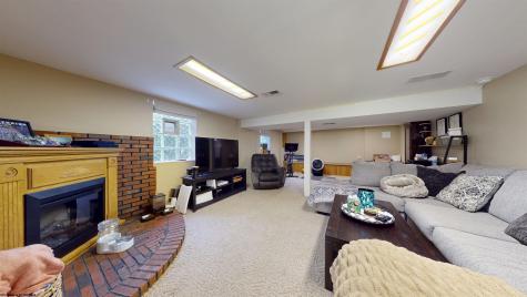 6 Cacapon Circle Fairmont WV 26554
