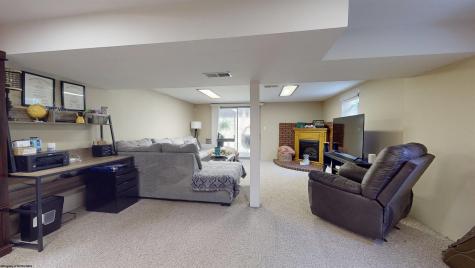 6 Cacapon Circle Fairmont WV 26554