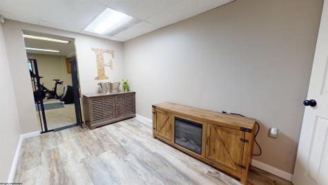 6 Cacapon Circle Fairmont WV 26554