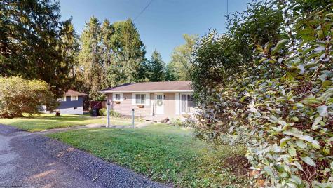 6 Cacapon Circle Fairmont WV 26554