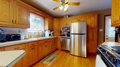6 Cacapon Circle Fairmont WV 26554
