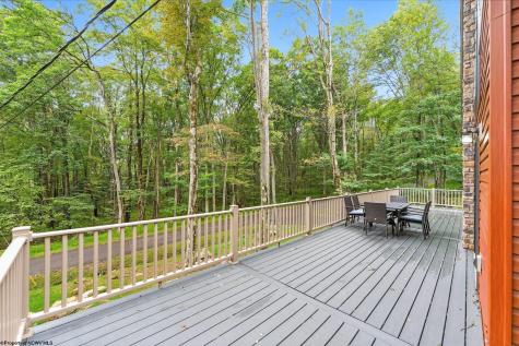 70 Goldfinch Lane Terra Alta WV 26764