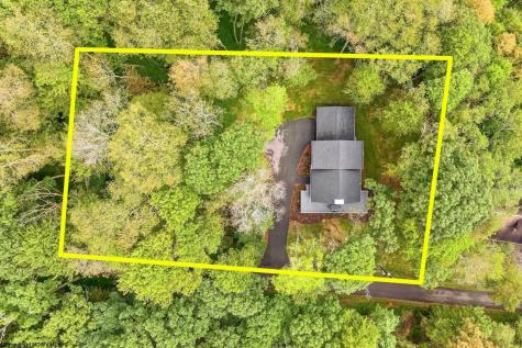 70 Goldfinch Lane Terra Alta WV 26764
