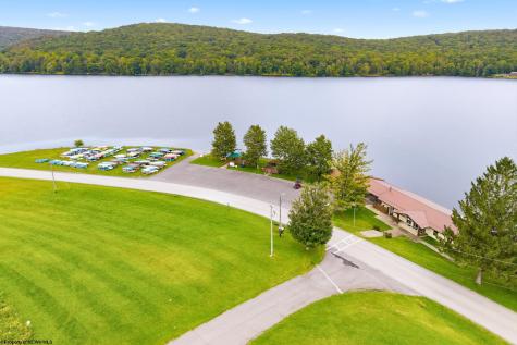 70 Goldfinch Lane Terra Alta WV 26764
