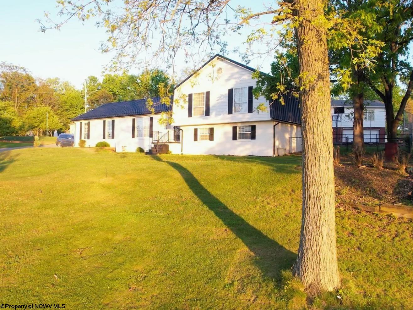 286 Eastgate Drive Morgantown WV 26508-5939