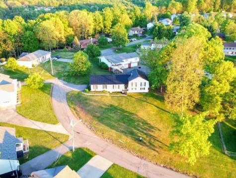 286 Eastgate Drive Morgantown WV 26508-5939