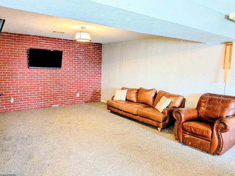 286 Eastgate Drive Morgantown WV 26508-5939