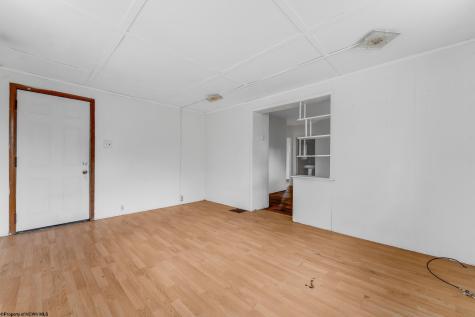 225 Waverly Street Morgantown WV 26505