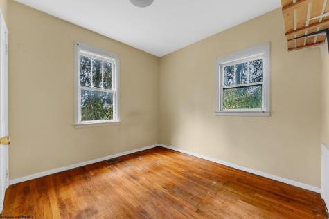 225 Waverly Street Morgantown WV 26505