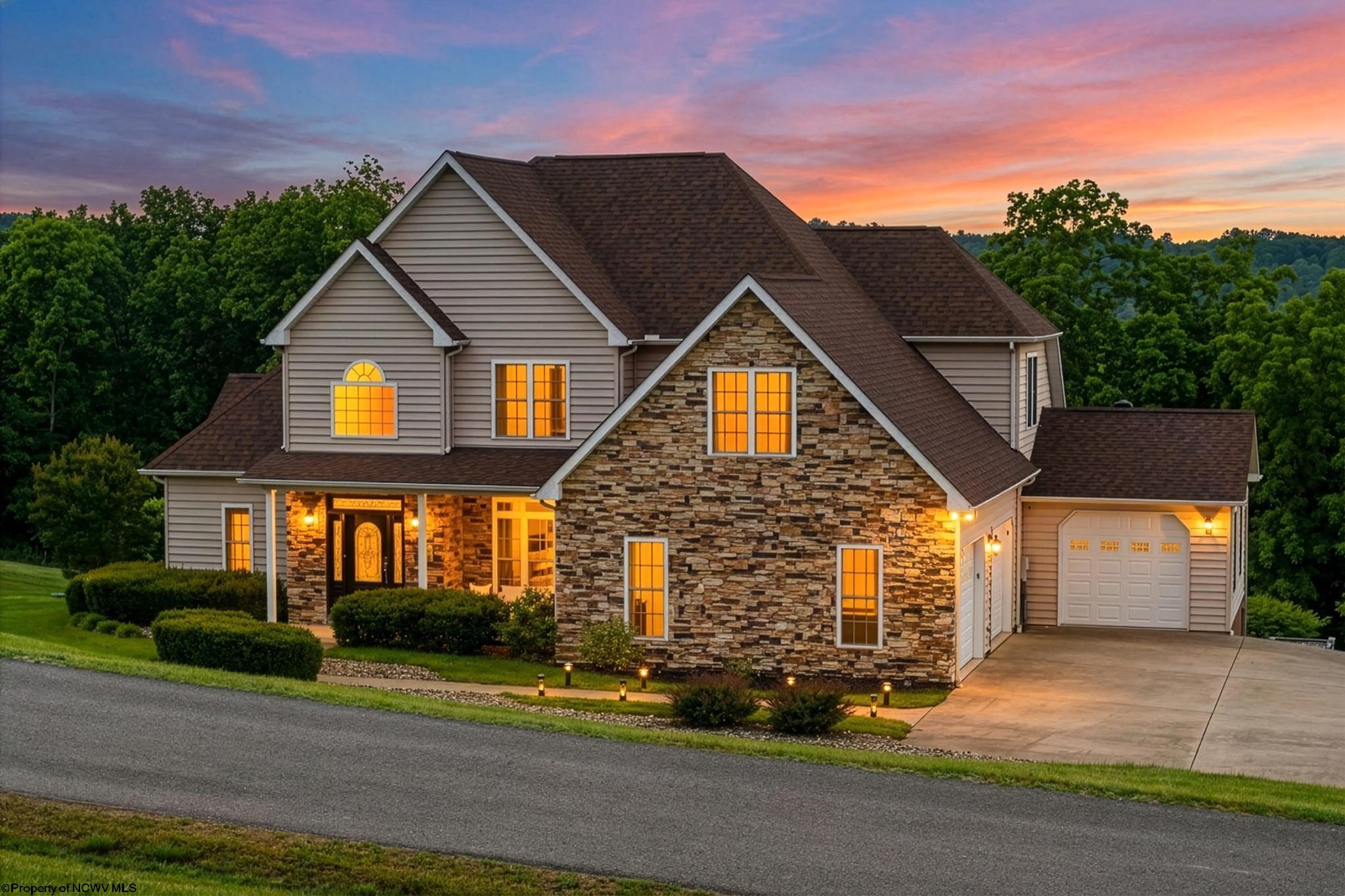 408 Platinum Point Morgantown WV 26508