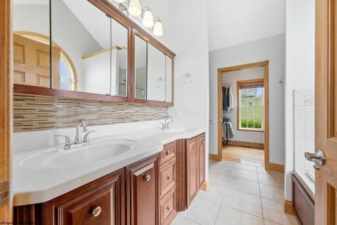 408 Platinum Point Morgantown WV 26508