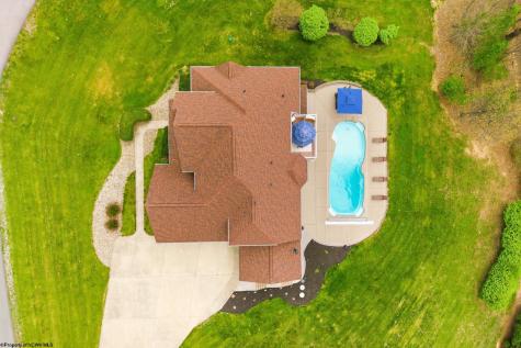 408 Platinum Point Morgantown WV 26508