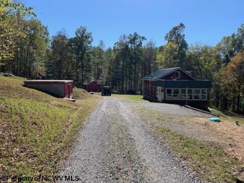 953 Tygart Junction Road Philippi WV 26416