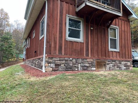 953 Tygart Junction Road Philippi WV 26416