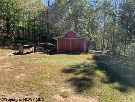 953 Tygart Junction Road Philippi WV 26416