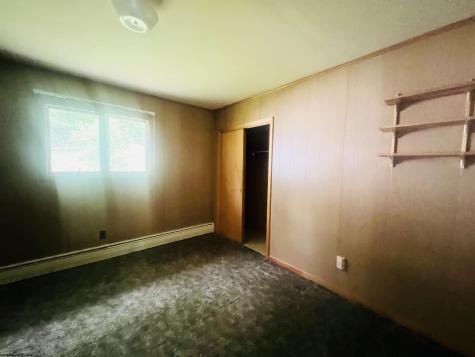 922 Summer School Road Morgantown WV 26508