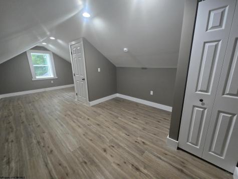 458 Ben Street Clarksburg WV 26301