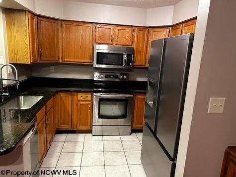 825 Augusta Avenue Morgantown WV 26501-6237