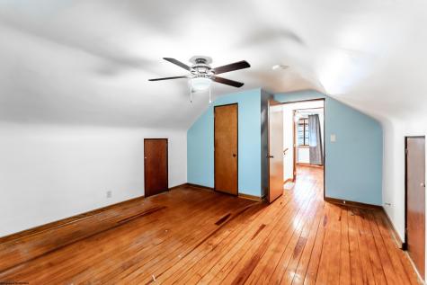 1135 Sunset Drive Fairmont WV 26554