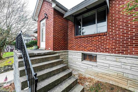 1135 Sunset Drive Fairmont WV 26554
