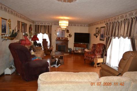 94 Dogwood Trail Napier WV 26631-7050