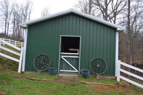 94 Dogwood Trail Napier WV 26631-7050