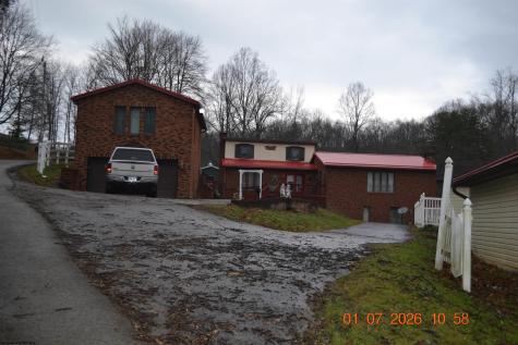94 Dogwood Trail Napier WV 26631-7050