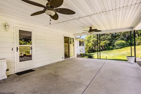 1354 Pineview Drive Morgantown WV 26505