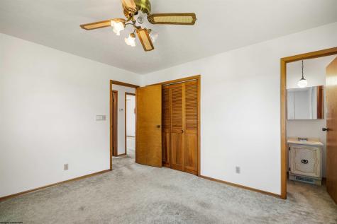 1354 Pineview Drive Morgantown WV 26505