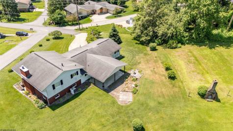 1354 Pineview Drive Morgantown WV 26505