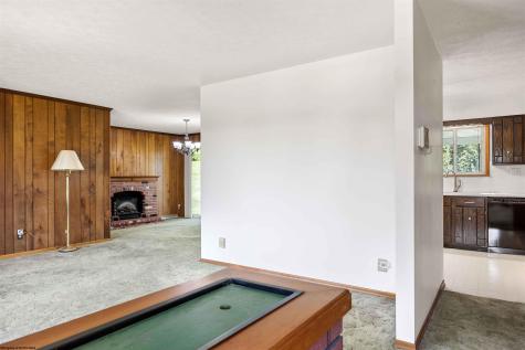 1354 Pineview Drive Morgantown WV 26505