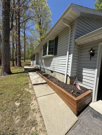 534 Teaberry Hills Lane Elkins WV 26241