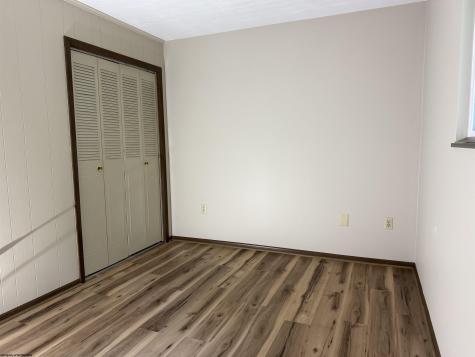 106 Elizabeth Circle Kingwood WV 26537