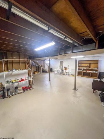 198 Lewellyn Road Morgantown WV 26508