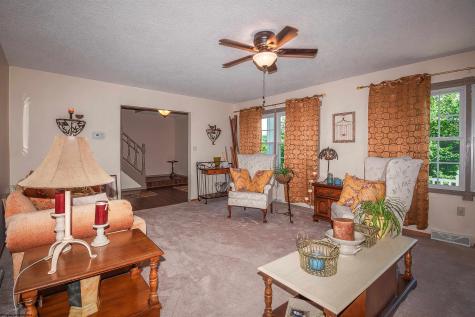 198 Lewellyn Road Morgantown WV 26508