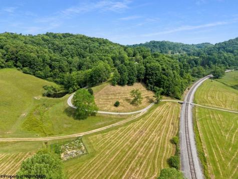4038 Abbott Road French Creek WV 26218