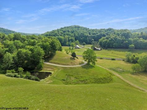 4038 Abbott Road French Creek WV 26218