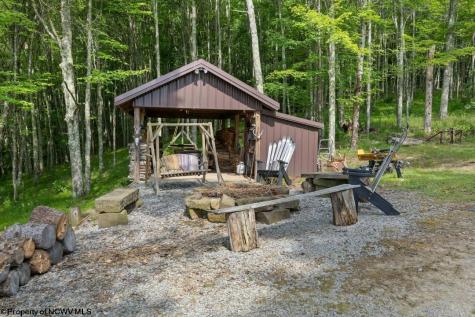 4038 Abbott Road French Creek WV 26218