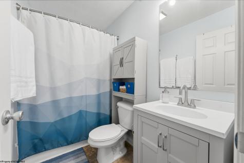 426 Oakmont Court Maidsville WV 26541