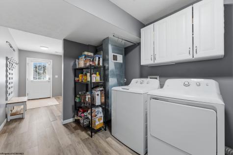 426 Oakmont Court Maidsville WV 26541