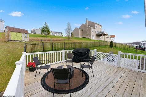 426 Oakmont Court Maidsville WV 26541